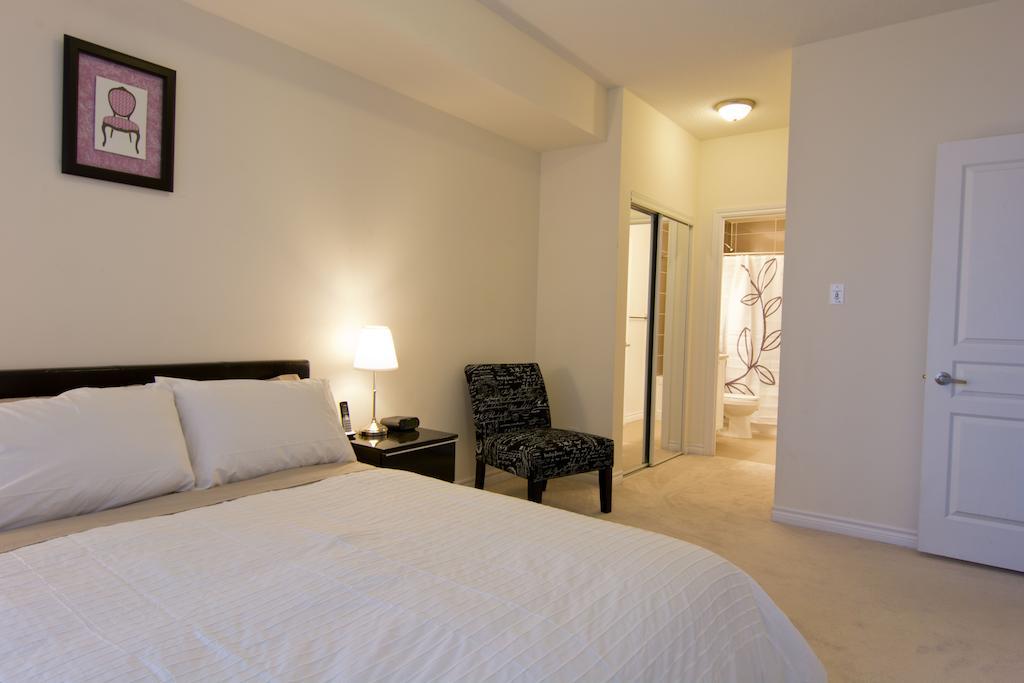 Maplewood Furnished Suites Mississauga Exteriér fotografie