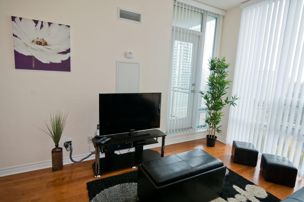 Maplewood Furnished Suites Mississauga Exteriér fotografie